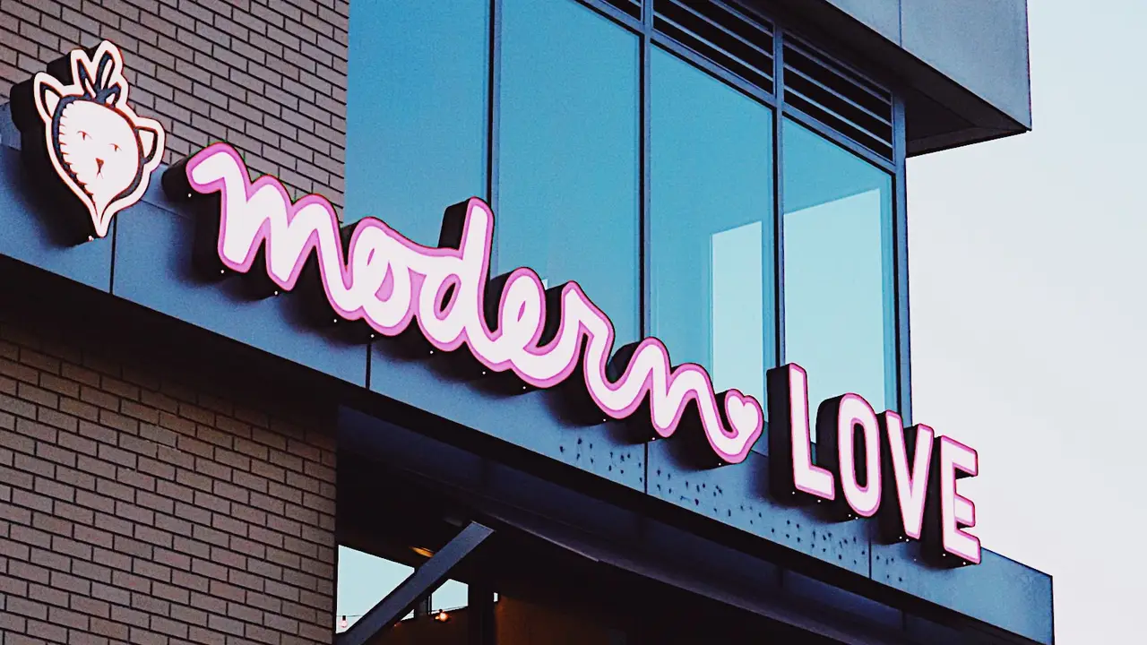 Modern Love - Omaha, Omaha, NE