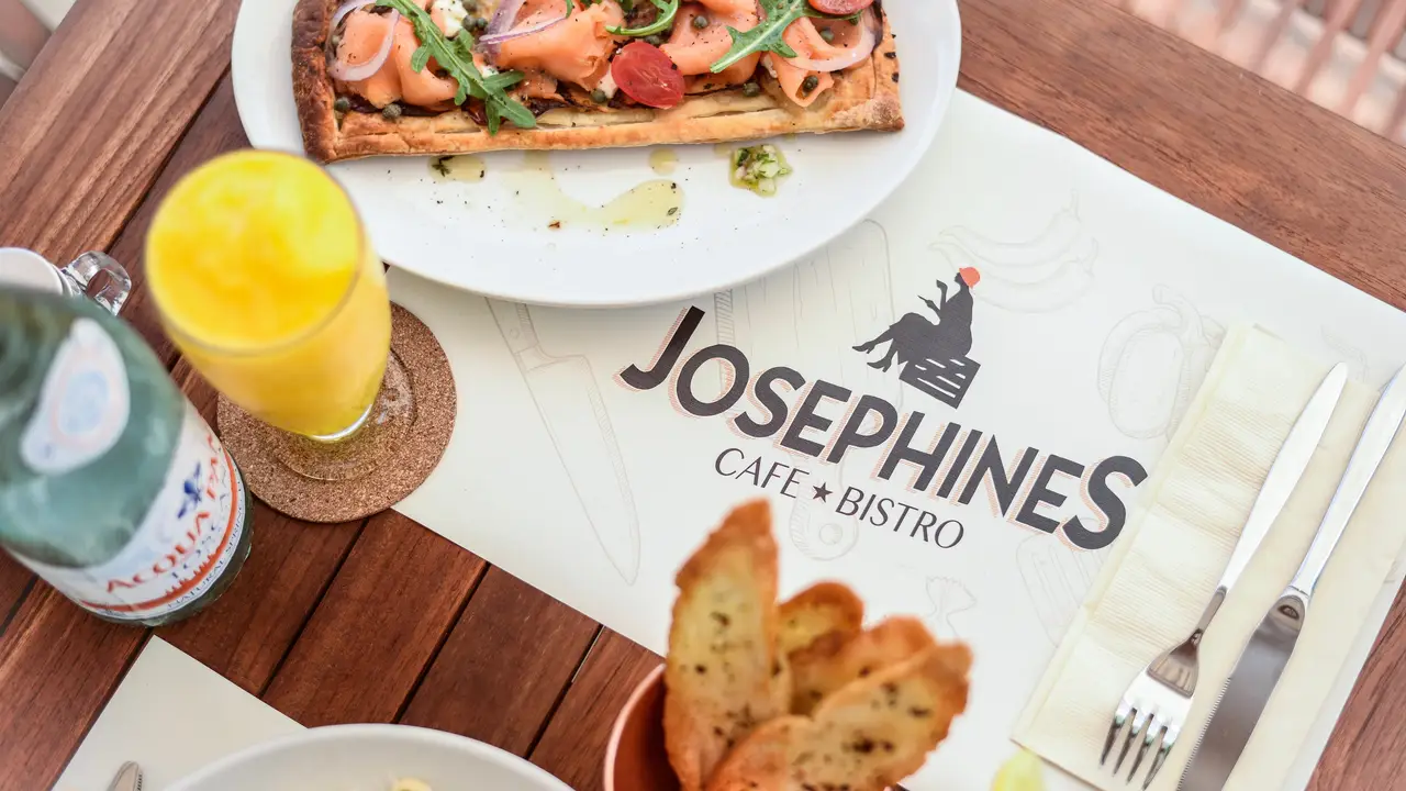 Josephines, Bridgetown, Saint Michael
