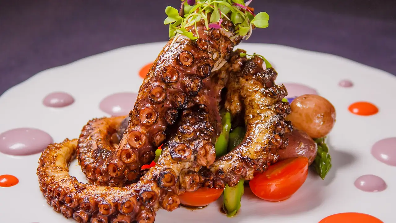 O'Lima Signature Cuisine, Bay Harbor Islands, FL