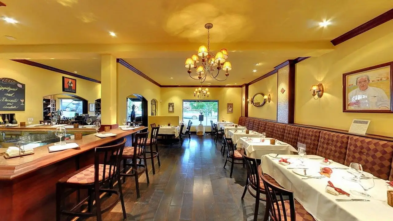 Carmel Bouchee - Permanently Closed, Carmel by the Sea, CA