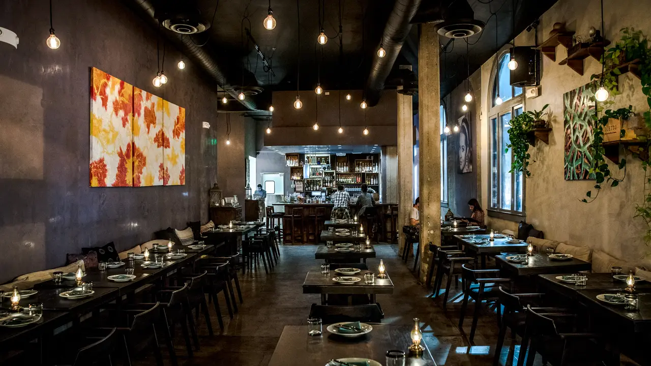 El Mercado Modern Cuisine, Santa Ana, CA