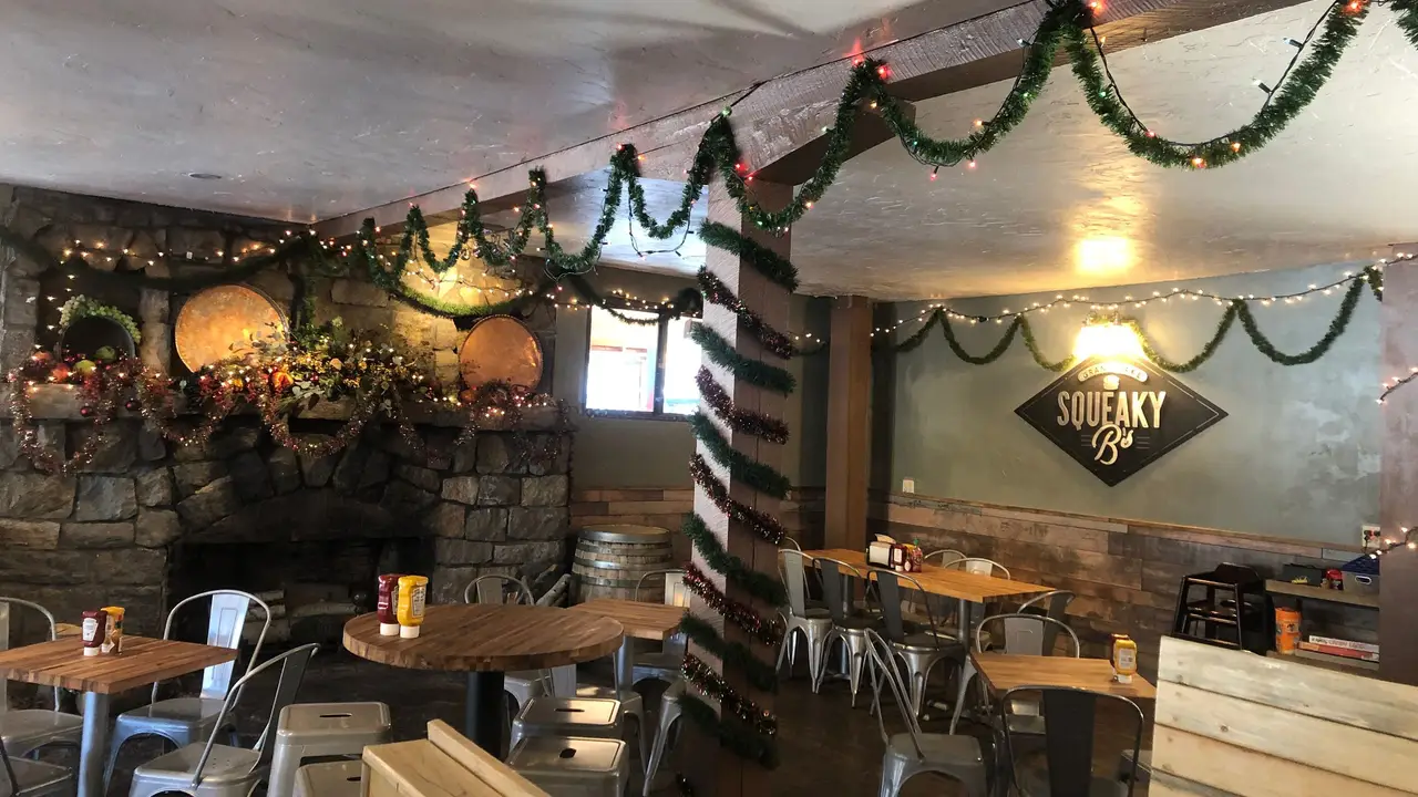 Squeaky B's, Grand Lake, CO