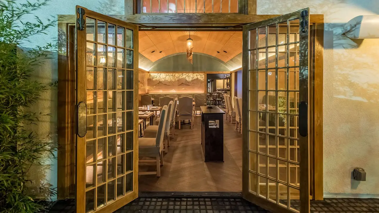 Chateau Hanare - Permanently Closed, Los Angeles, CA