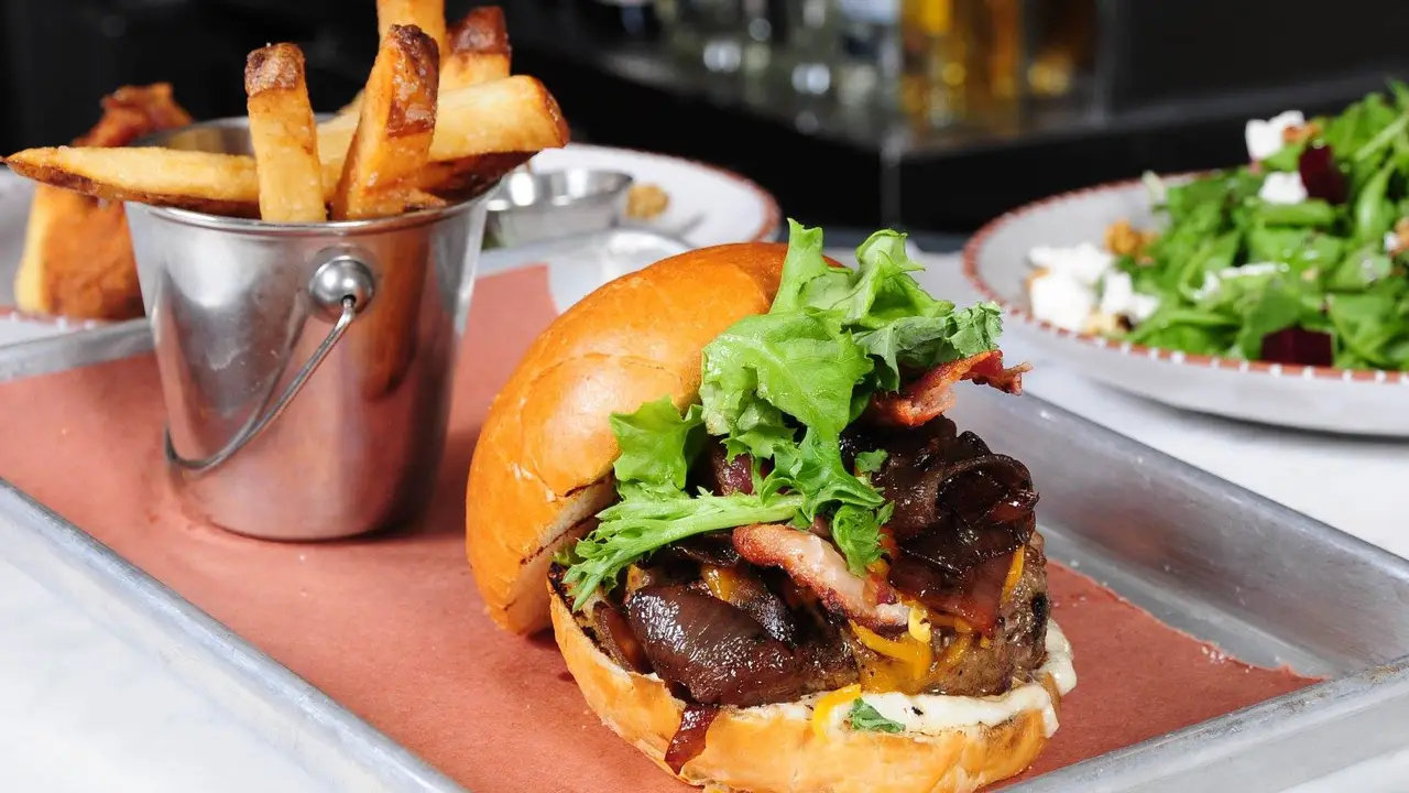 District 7 Grill - EaDo, Houston, TX