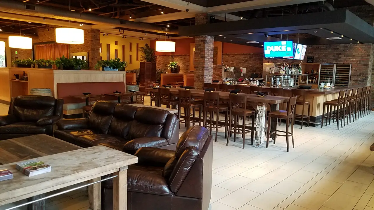 Hoppy's Railyard Kitchen & Hopgarden CA Sacramento