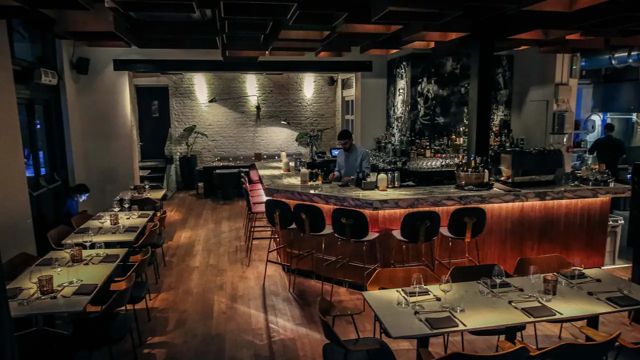 Southam Street Sushi & Raw Bar, London, 