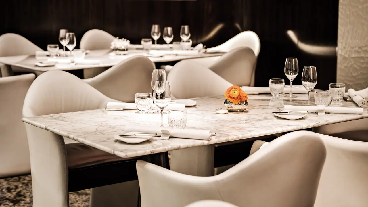 LA SCÈNE - Prince de Galles, Paris, Paris