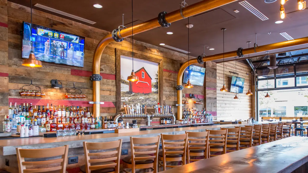 Copperwood Tavern - Loudoun - Permanently Closed, Ashburn, VA