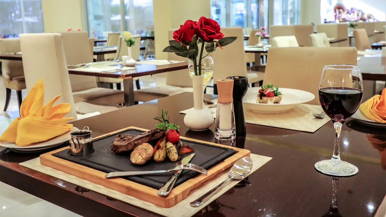 Al Nakhla Restaurant, Ras Al Khaimah, Ras Al Khaimah