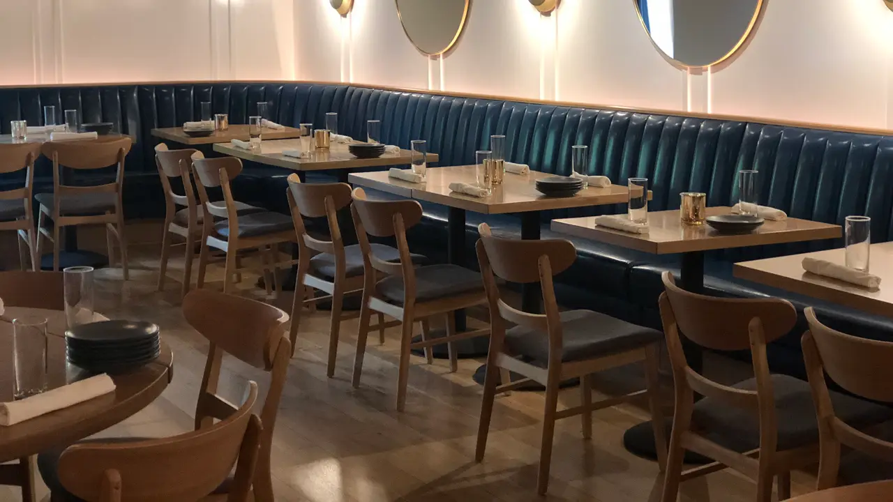 Dyllan's Raw Bar Grill, Washington, DC