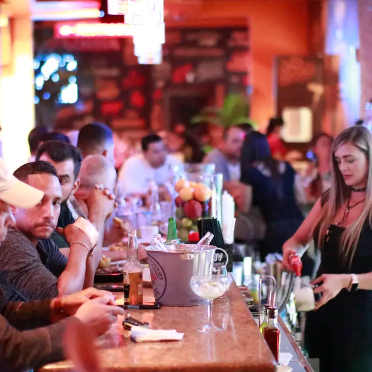 Noches de Colombia - Englewood, Englewood, NJ