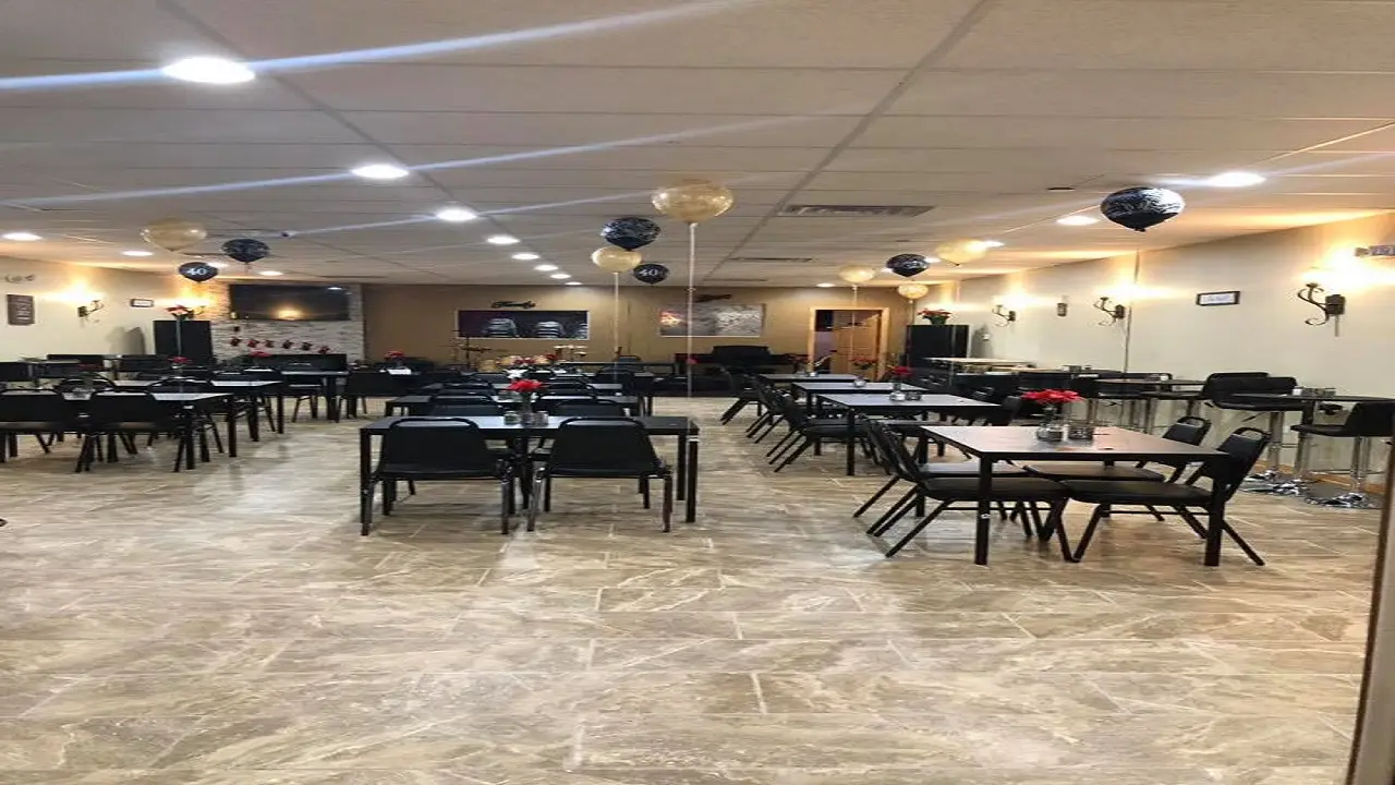 AJ's Southern Dining, Melrose Park, IL