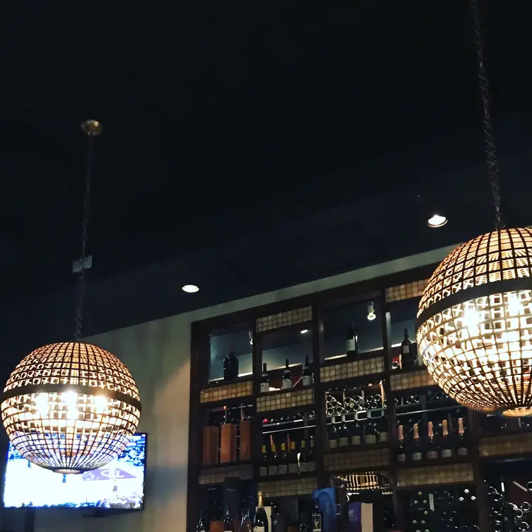DOC Wine Bar - Lombard, Lombard, IL