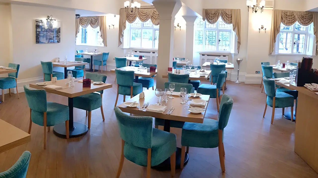 De Rougemont Manor, Brentwood, Essex