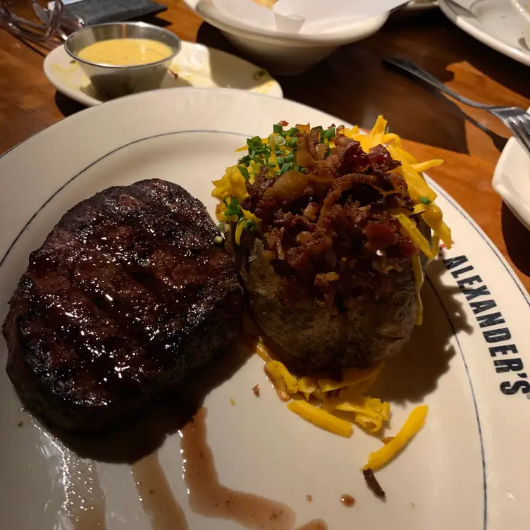 J. Alexander's - W Bloomfield, West Bloomfield, MI