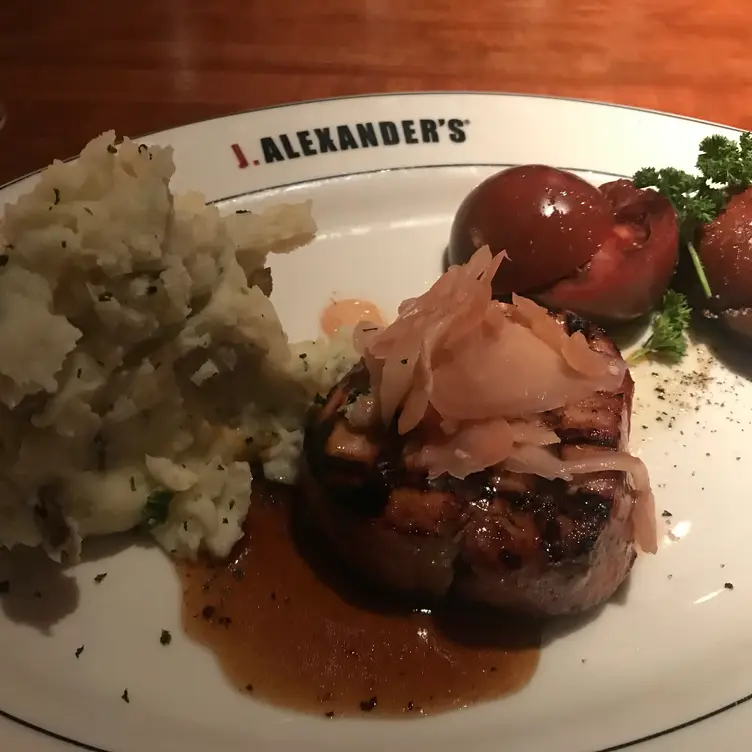 J. Alexander's - Palm Beach Gardens, Palm Beach Gardens, FL