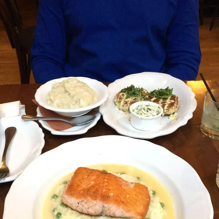 The Hamilton Inn, Jersey City, NJ
