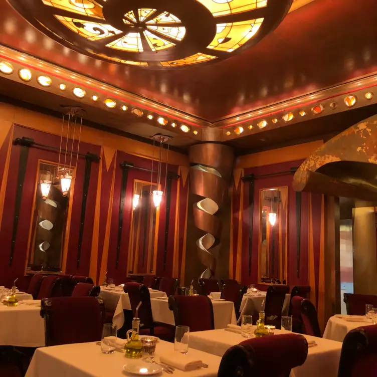 Vivere, Chicago, IL