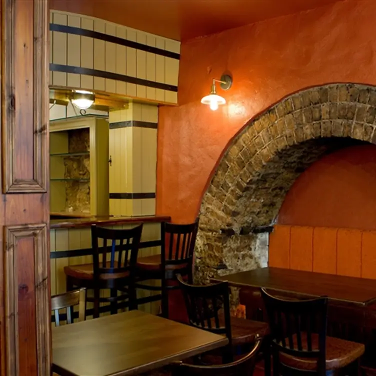 Everett's, Waterford City, Co. Waterford