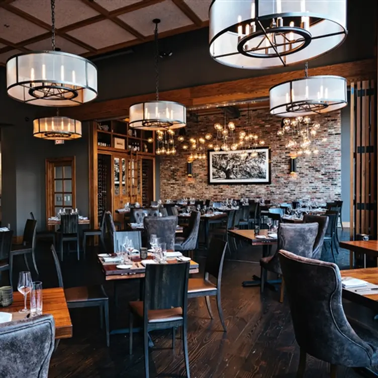 Oak Steakhouse - Raleigh, Raleigh, NC