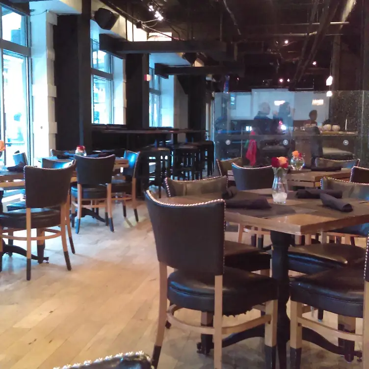 24Grille, Detroit, MI