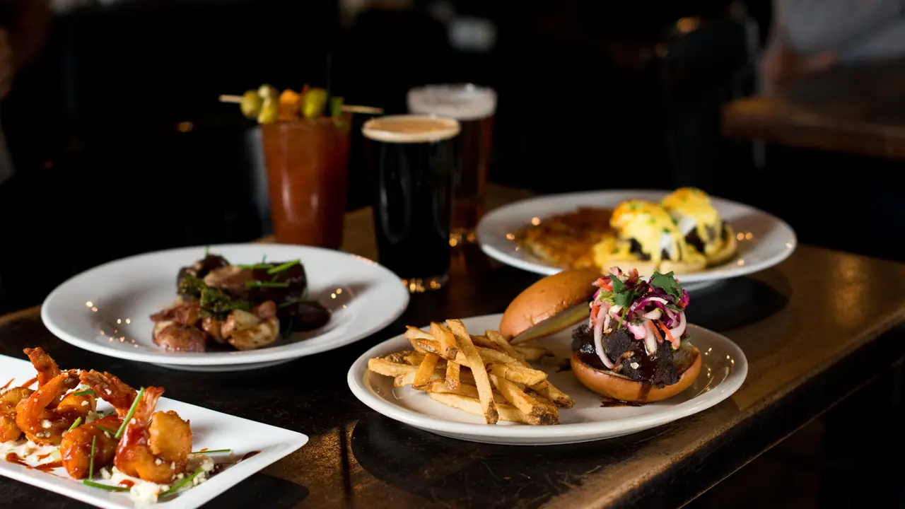 Hickory n' Hops - Permanently Closed, Minneapolis, MN