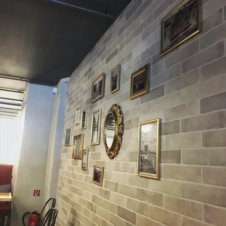 Bricks Café - Bar, Augsburg, BY