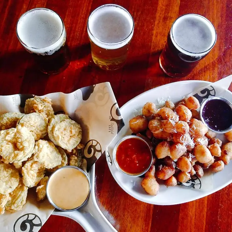 Apps - Ram Restaurant & Brewery - Indianapolis, Indianapolis, IN