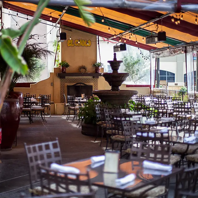 Patio - El Cholo Cafe, Pasadena, CA