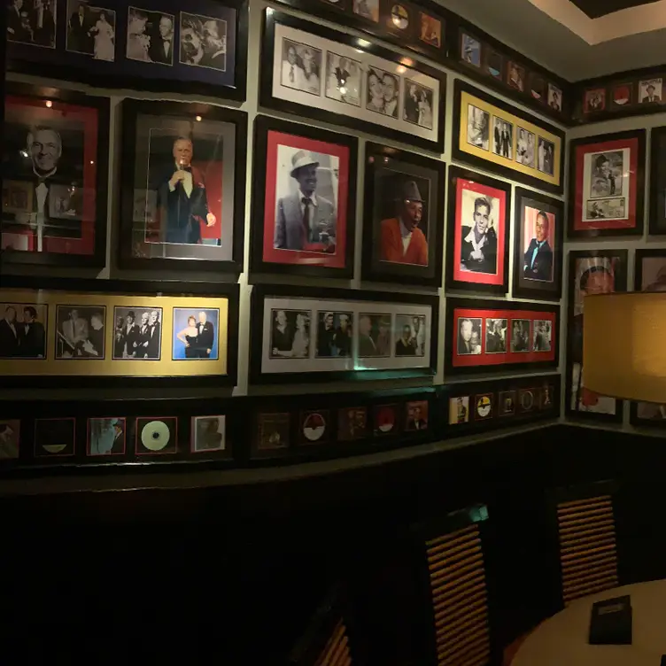 Delmonico's Italian Steakhouse - Clifton Park, Clifton Park, NY