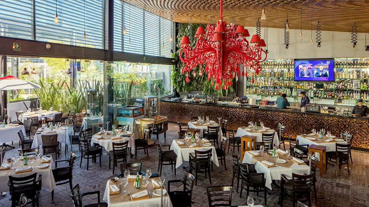 Santa Fe Portada - Decrab - Santa Fe - Permanently Closed, Ciudad de México, CDMX