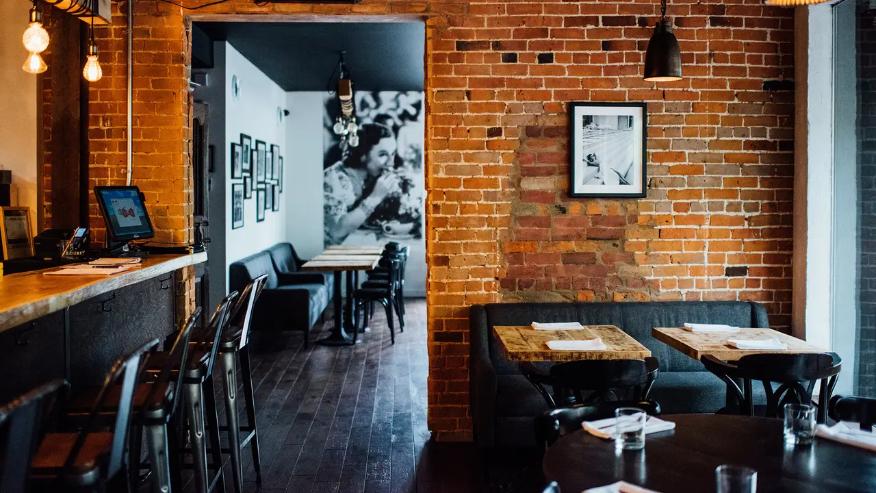 Miel, Montreal, QC