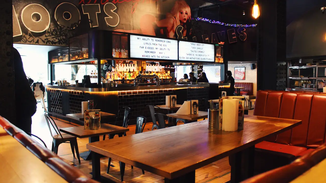 Almost Famous - Great Northern，Manchester