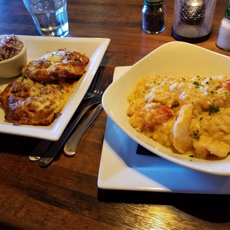 The feast restaurant - Holmes Beach, FL, Holmes Beach, FL