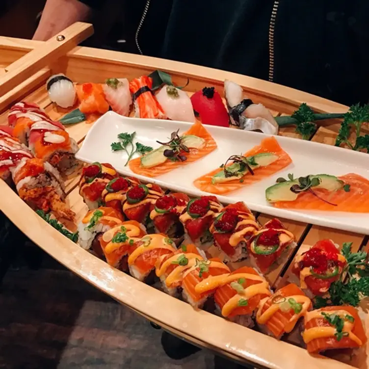 Maru Sushi, Milwaukee, WI
