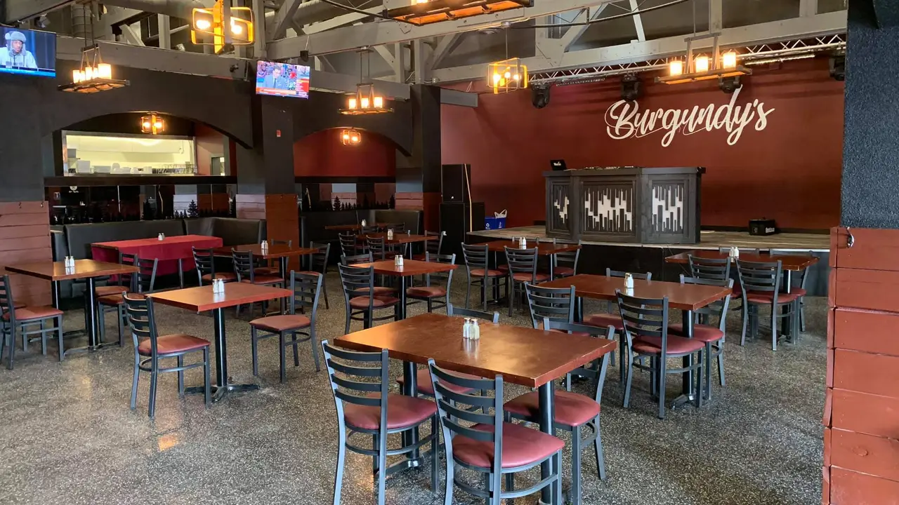 Burgundy's Food & Stage, Red Deer, AB