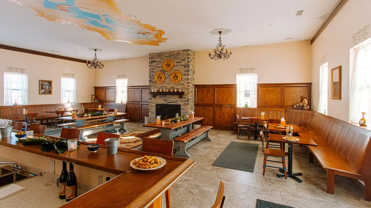 Herrenhaus Elflein, Ashville, OH