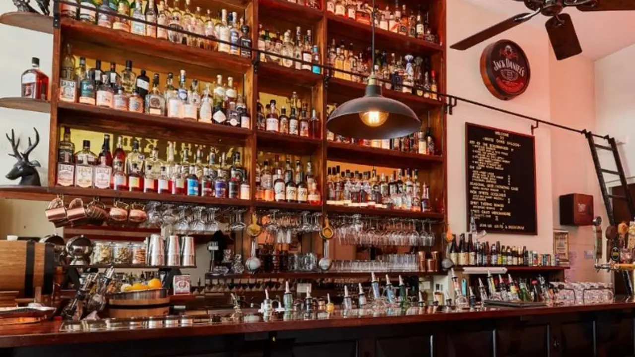 White Oaks Saloon Bar & Dining, Prahran, AU-VIC