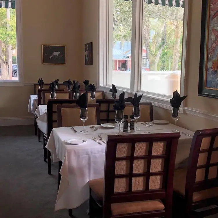 The Rosemary & Thyme, Sarasota, FL