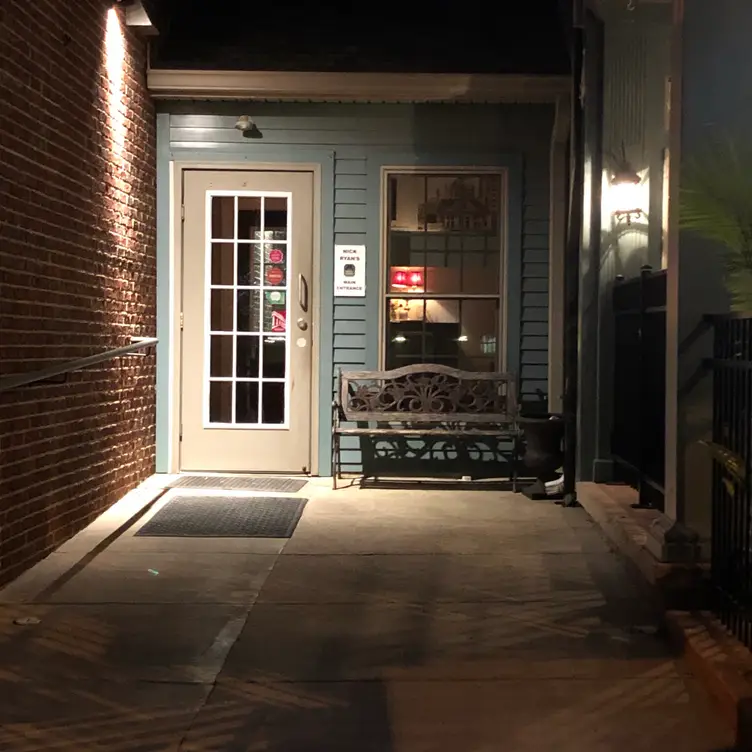 Nick Ryan's Saloon, Lexington, KY