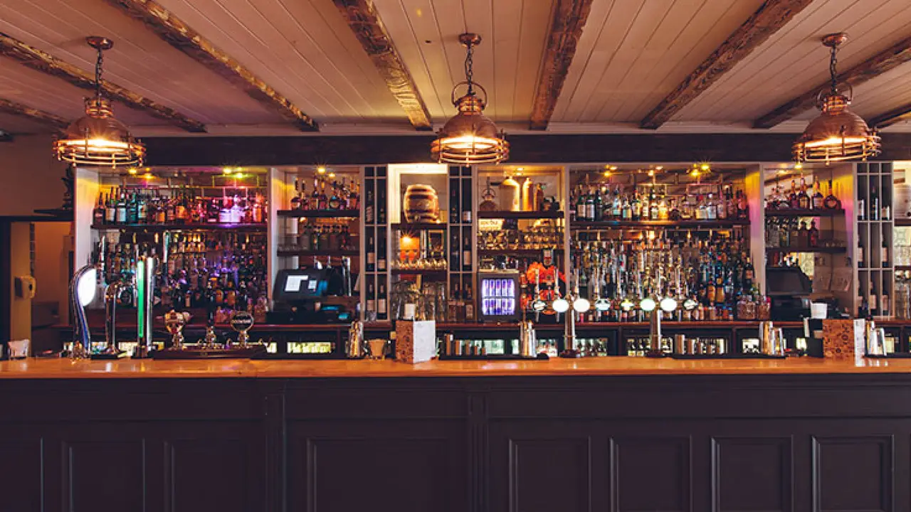 The Liquor Station, London, 