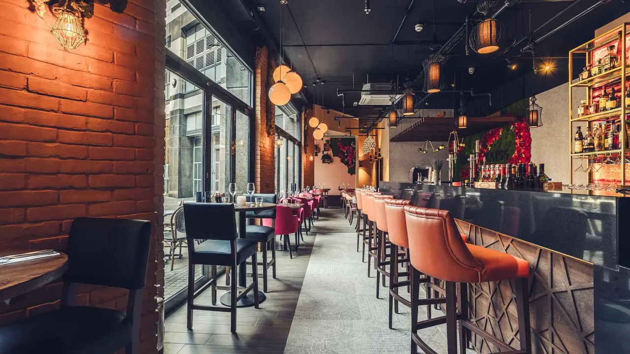 Chez Maiss, London, England