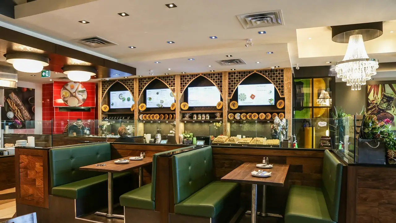 Paramount Fine Foods - Windsor, Windsor, ON
