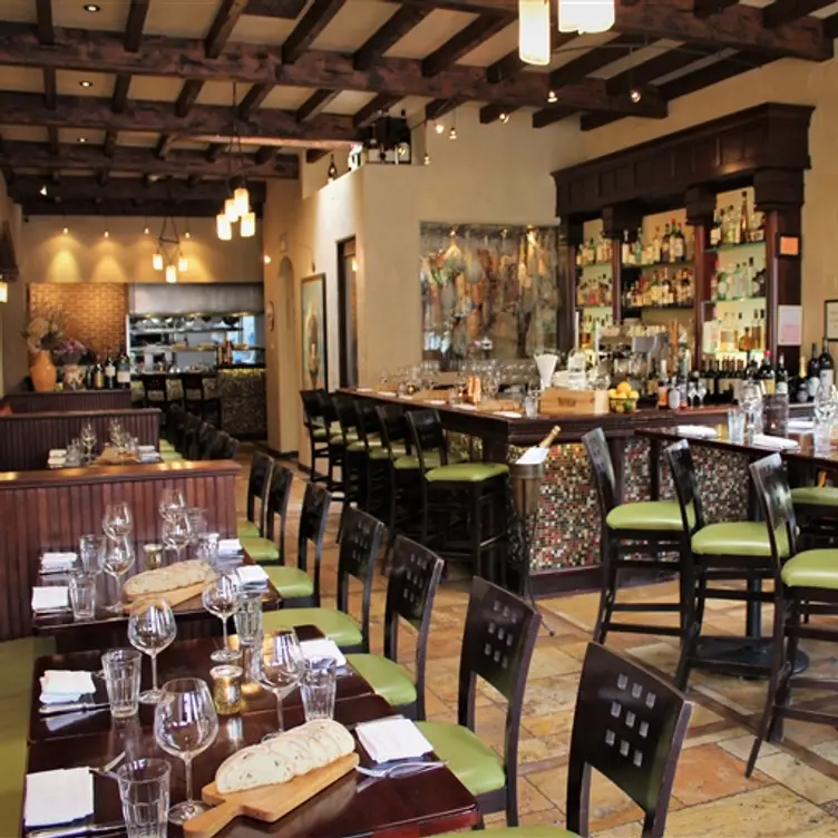 Cantinetta Luca, Carmel, CA