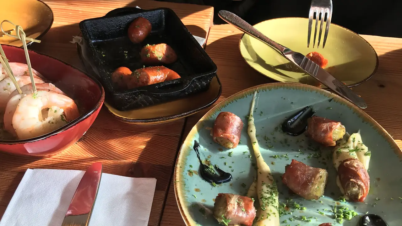 Cabrito Tapas & Bebidas, Vancouver, BC