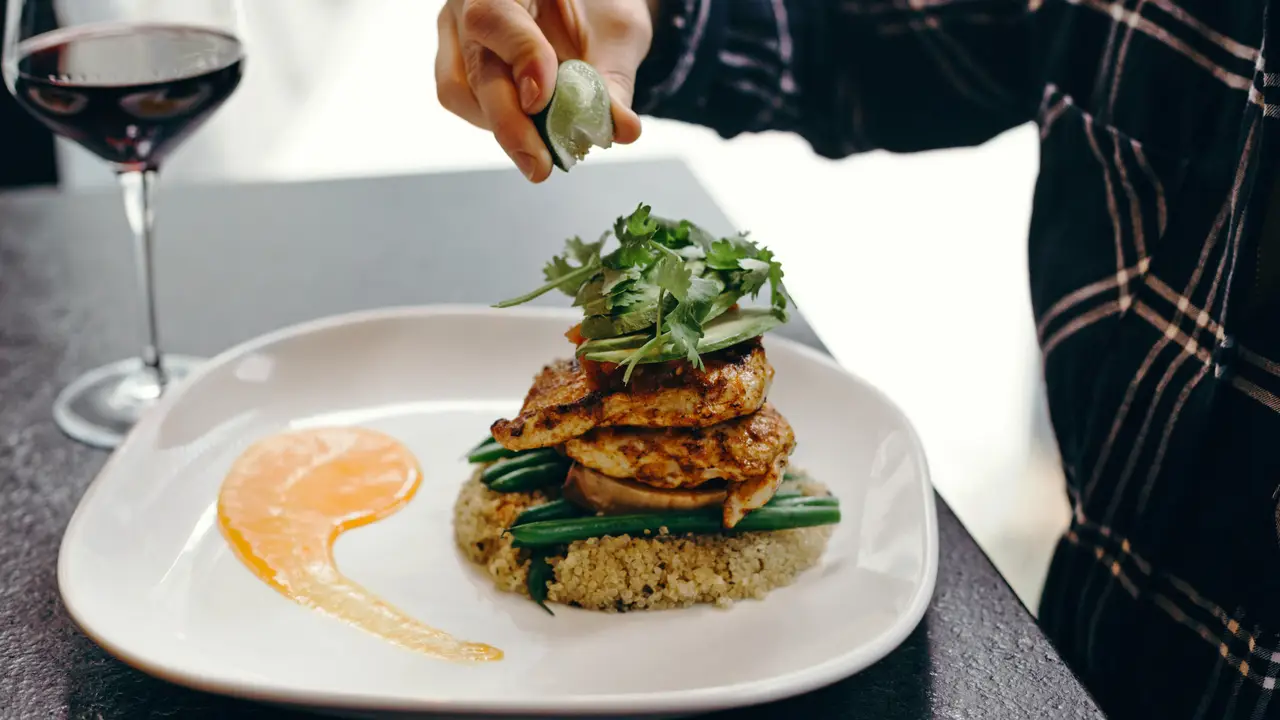 Mango Chicken - Moxies - MTS Centre, Winnipeg, MB