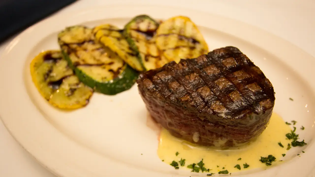 Chuck's Steak House and Margaritagrill, Auburn, MA