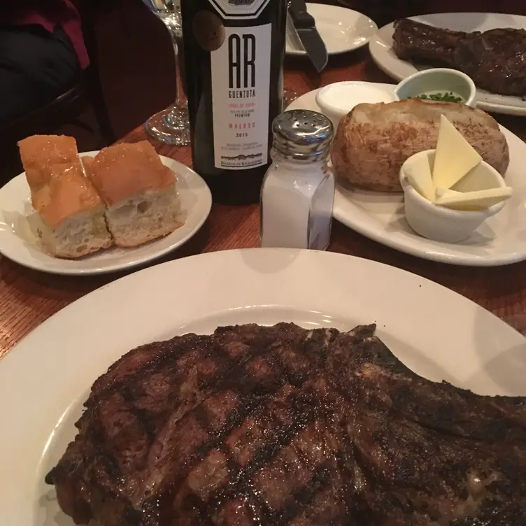 Ray's The Steaks - Permanently Closed, Arlington, VA