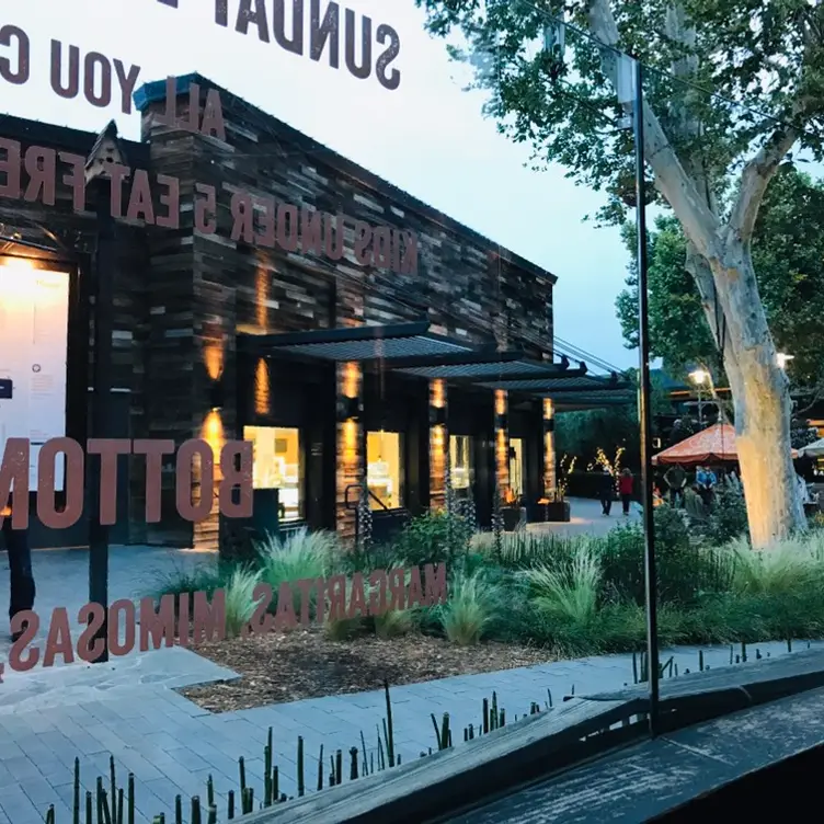 XOC Tequila Grill, Woodland Hills, CA