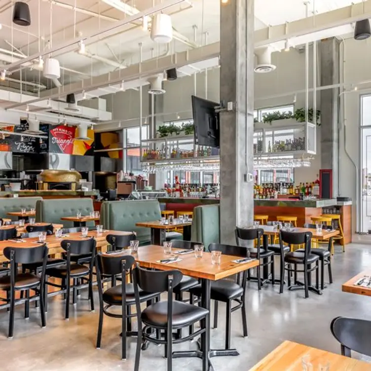 Bacaro TMR, Montréal, QC